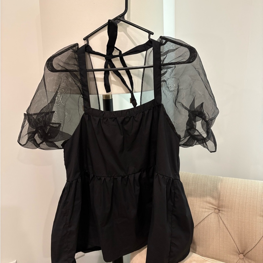 Pomander Place Black Puff Sleeve Blouse